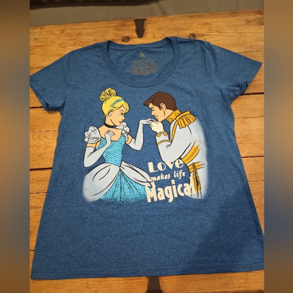 Disney Cinderella/Prince Charming Blue Tee with Gold Logo XL - Picture 2 of 8